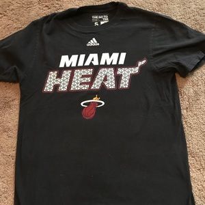 Boys Small Adidas MIAMI HEAT T Shirt
